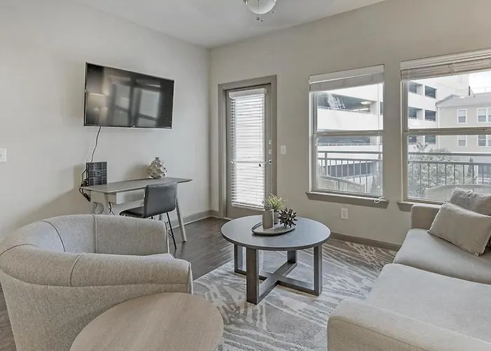 Landing Modern With Amazing Amenities Appartement